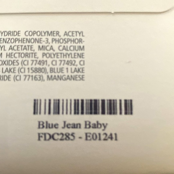 NWT SET of 2 New Color Street 100% Real Nail Polish Strips beautiful colors - Picture 5 of 5